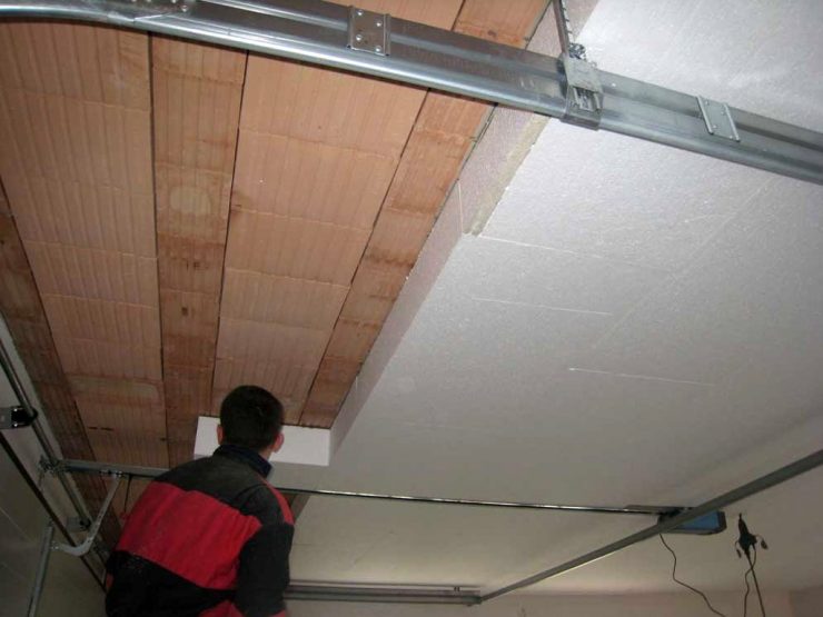 потолок гараж